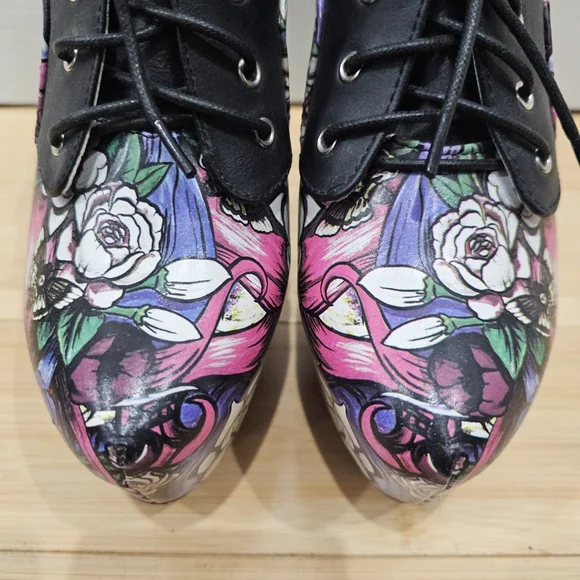 RARE IRON FIST Black Punk Goth Skull Floral Platform Lace Up High Heel Shoes 9 - Picture 8 of 14